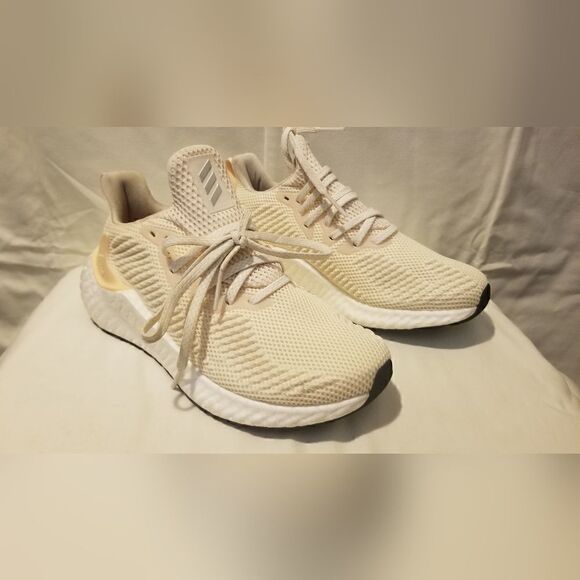 Womens Adidas Boost   - Picture 3 of 7